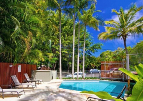 Naousa II, Noosa
